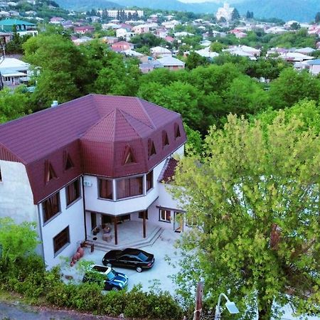 Inaisi Hotel Кутаїсі Екстер'єр фото