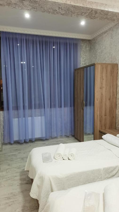 Inaisi Hotel Кутаїсі Номер фото