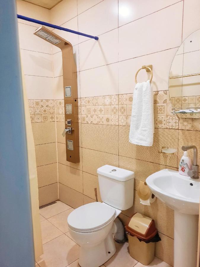 Inaisi Hotel Кутаїсі Номер фото